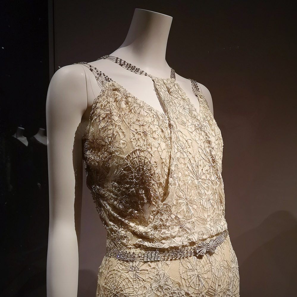 Evening dress (detail) / 1933-34 / Paris, Patrimoine de Chanel