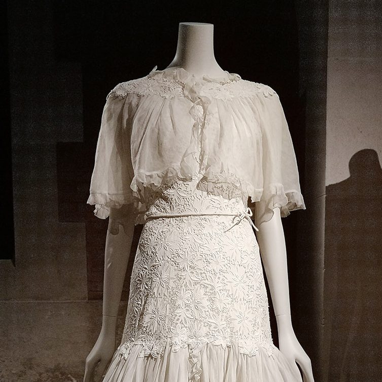 Exhibition View / Coco Chanel / Palais Galliera / 2021