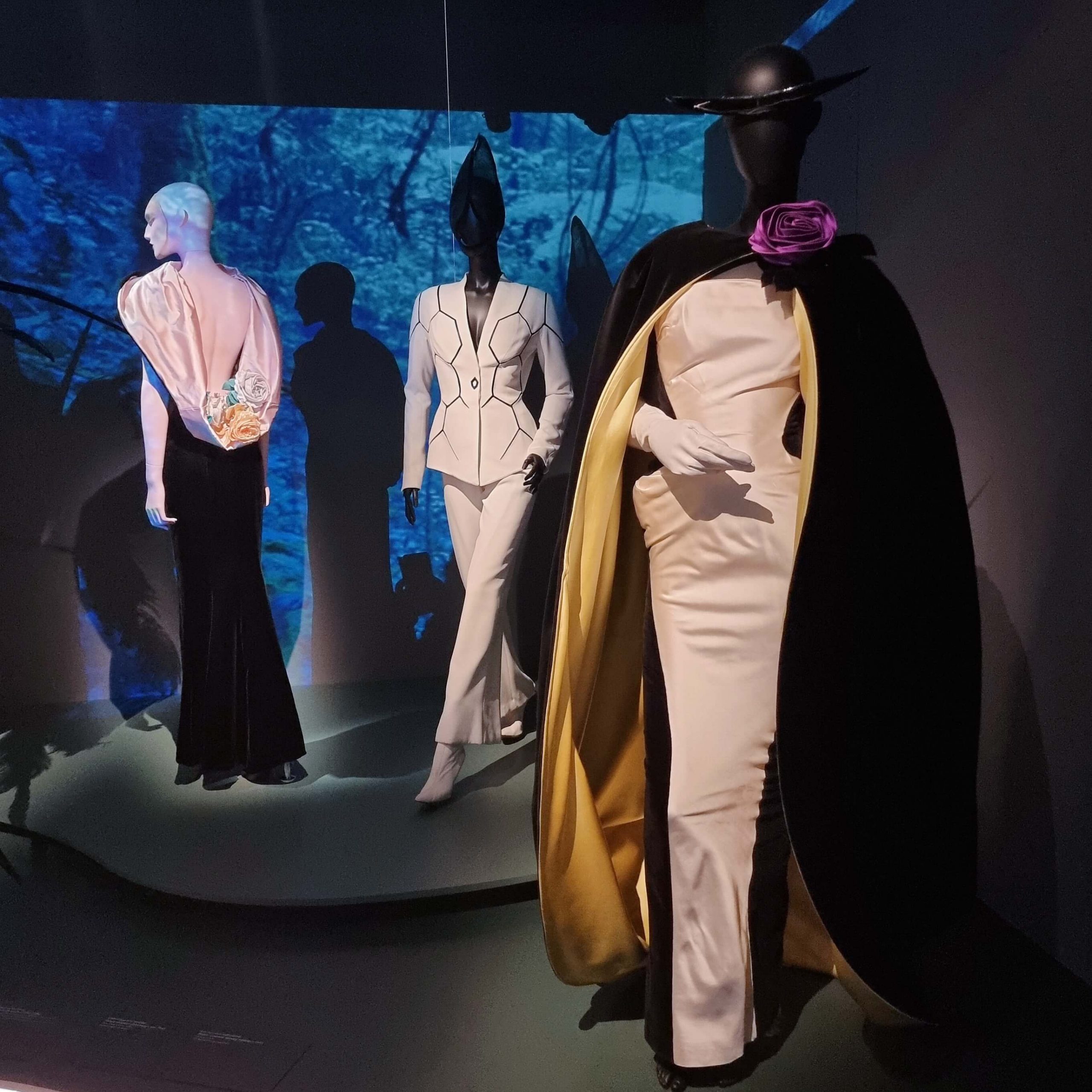 Thierry Mugler fashion, exhibition view COUTURISSIME, Musée des Arts décoratifs, 2022