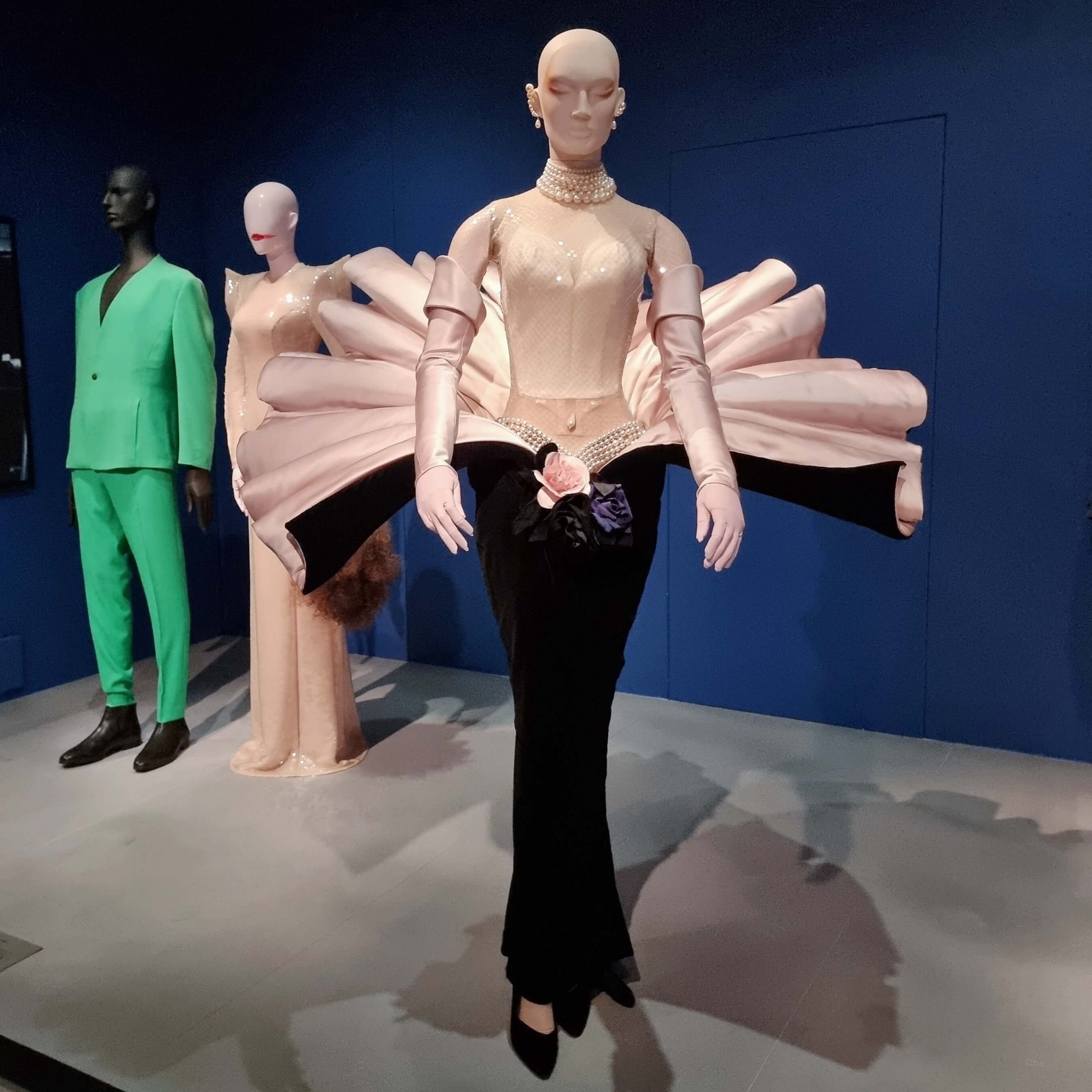 Thierry Mugler fashion, exhibition view COUTURISSIME, Musée des Arts décoratifs, 2022