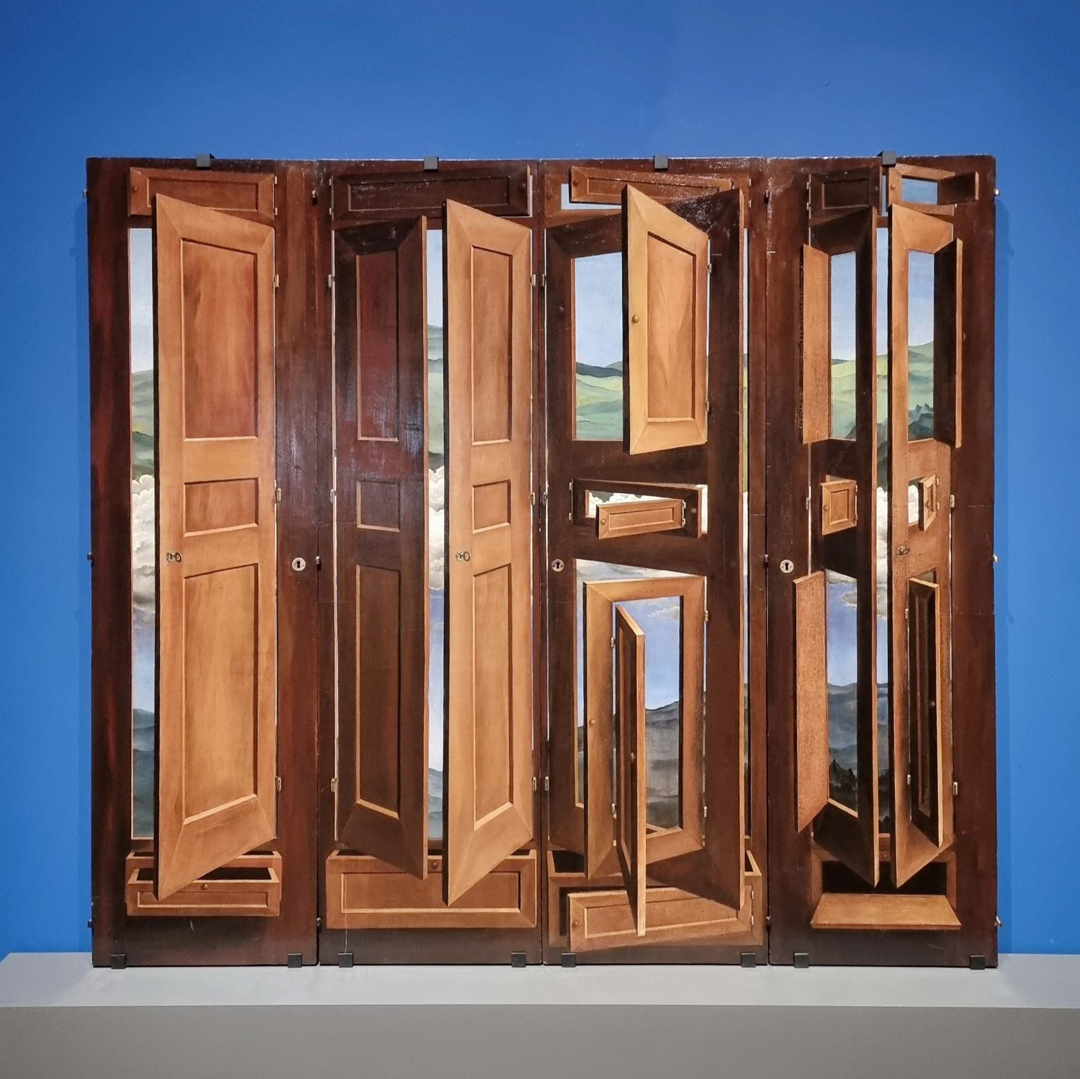 Exhibition view "Surrealism Beyond Borders" / Marcel Jean / Armoire Surréaliste / 1941 / (c) Musée des Arts Décoratifs, Paris