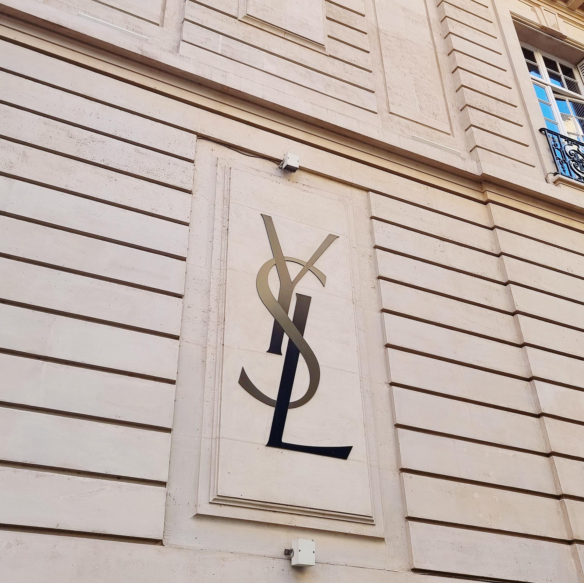 YSL logo / Musée Yves Saint Laurent facade / 2023