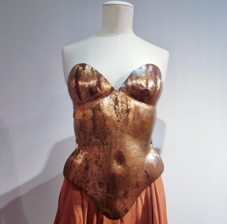 Thierry Mugler / Dress / 1985 / Paris, Musée des Arts Décoratifs