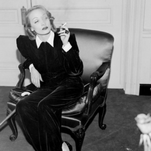 Marlene Dietrich /  Photo: New York Daily News Archive/Getty Images / Source: https://www.thecut.com/2015/03/ode-to-that-rare-creature-the-female-dandy.html