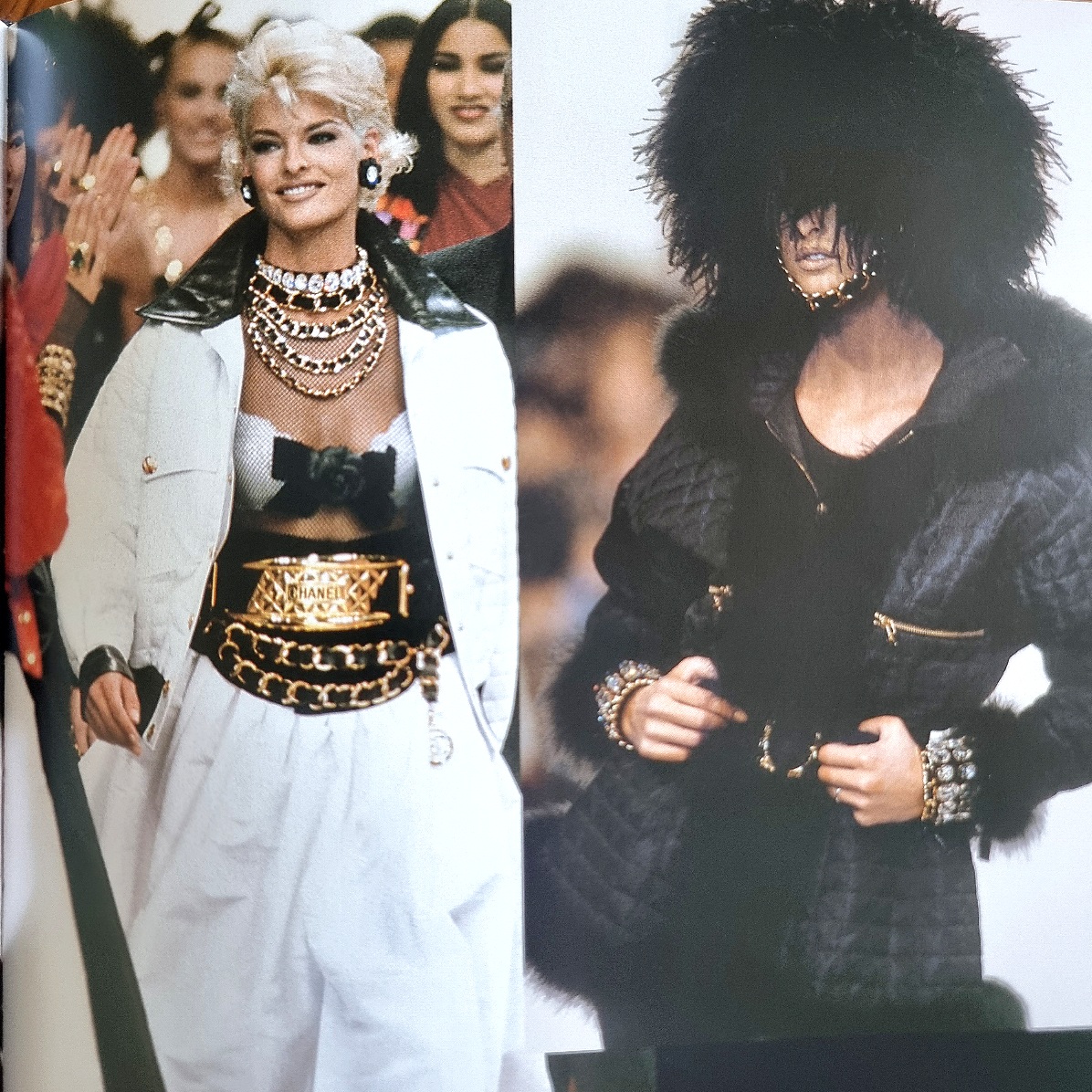 CHANEL look / Autumn/Winter 1991-92 Prêt-à-porter / CHANEL Catwalk. Karl Lagerfeld - die Kollektionen / München, London, New York, 2016.